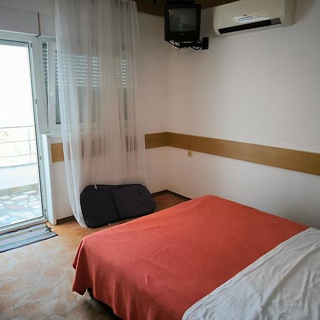 Apartmani Ljubica Klenovica Bagian luar foto